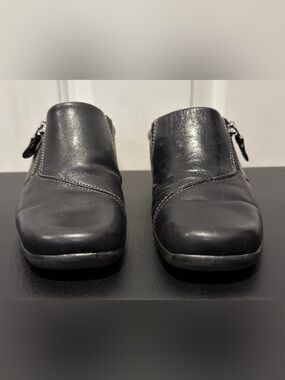 Women's Naturalizer Adile 3 Mules Black Size 9 M leather uppers